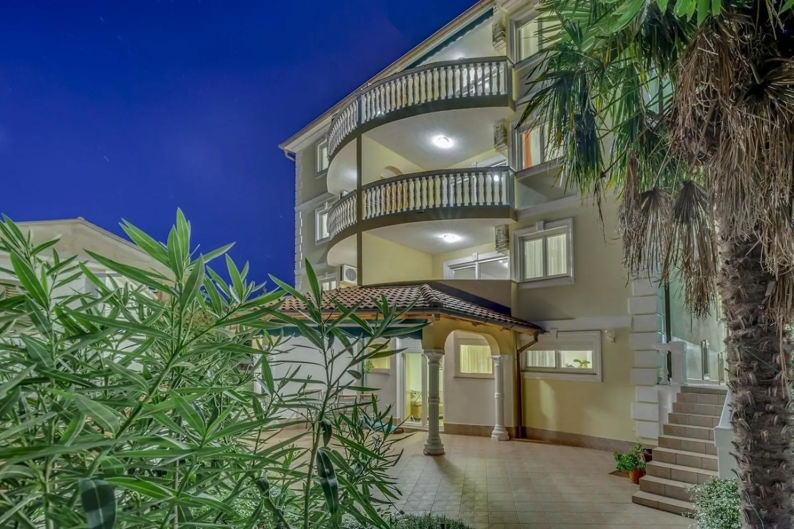 Appartement Mit Balkon Und Meerblick Crikvenica